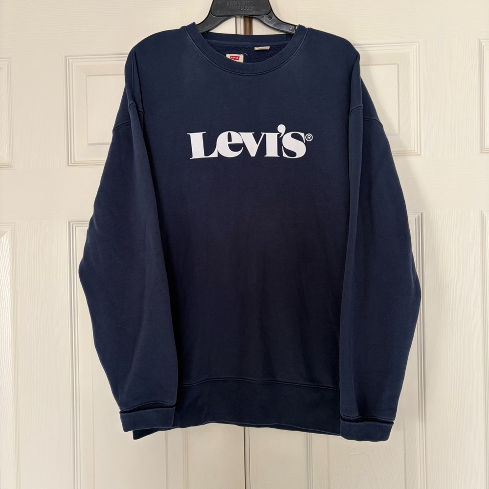 Levi's Men's Navy Crewneck Sweatshirt with White Logo